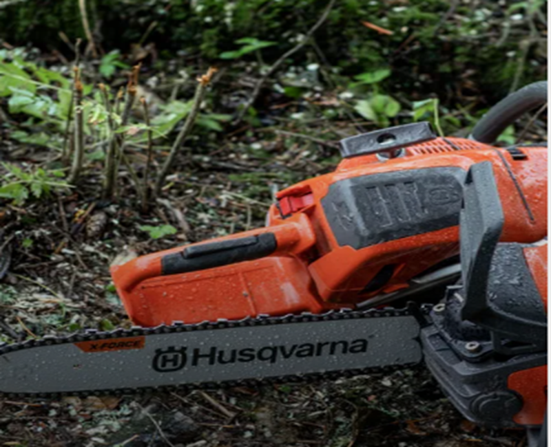 Chainsaws